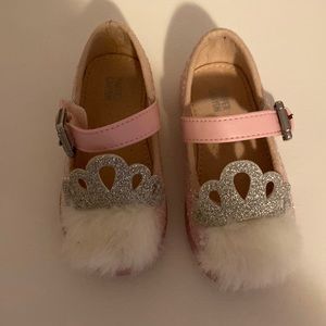 Pink glitter princess shoes